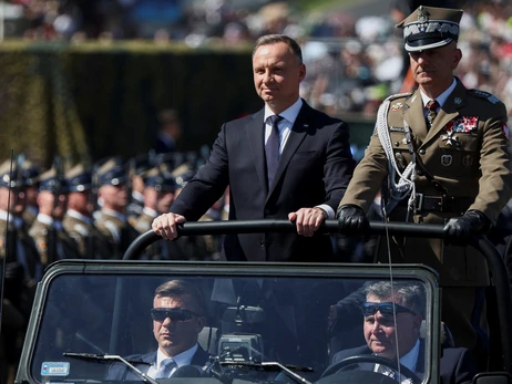 В Варшаве прошел самый большой военный парад за последние 30 лет