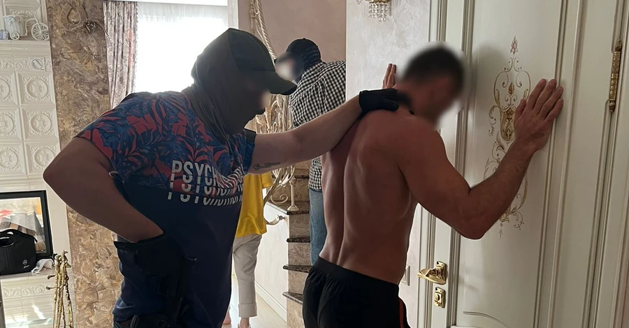 На Киевщине у двух экс-правохранителей изъяли рекордный за последние годы объем наркотиков