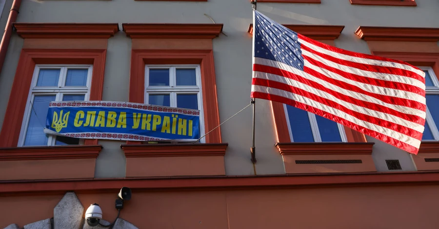 США продлили статус временной защиты для украинцев до 2025 года