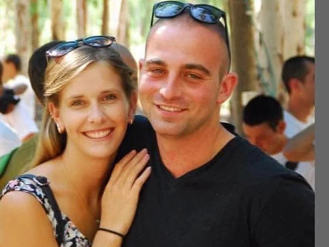 В Израиле супруги спасли своих 10-месячных младенцев, вступив в бой с боевиками ХАМАС