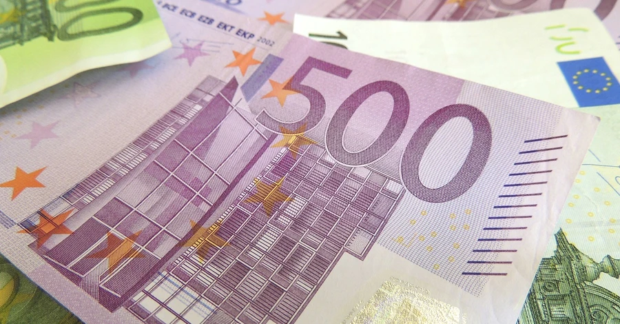 Курс валют на 11 октября: сколько стоят доллар, евро и злотый