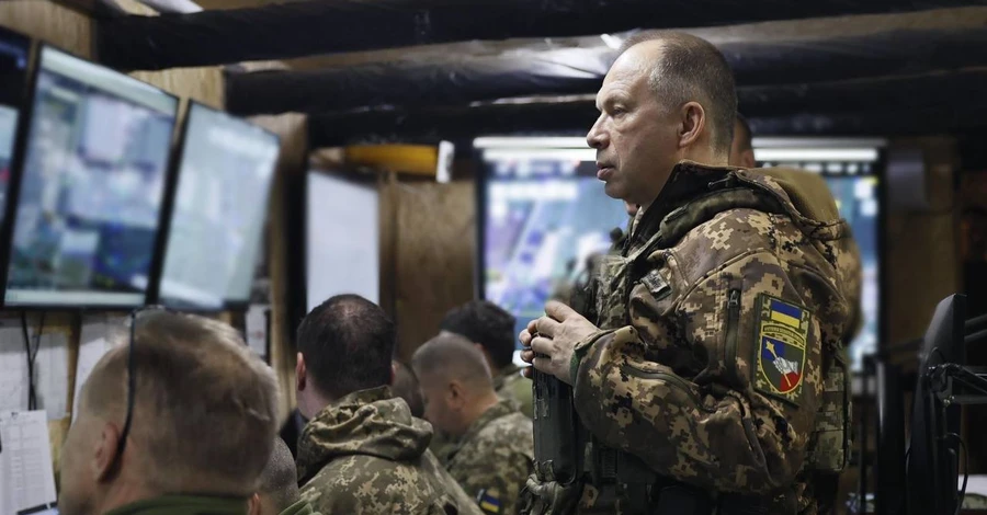 Сырский: Россияне хотят окружить Купянск, стуация на фронте обострилась 
