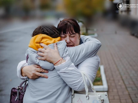 Україна повернула додому ще трьох депортованих дітей 