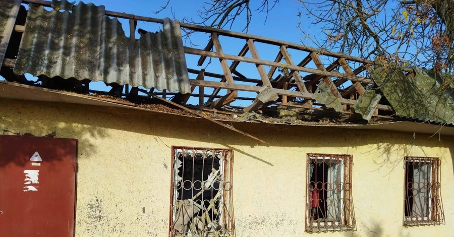 Россияне ударили по Херсону: без света остались жители четырех населенных пунктов