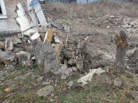 Войска РФ атаковали объекты инфраструктуры в Днепре, есть попадание