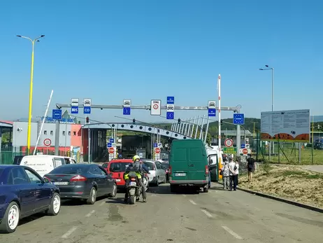 Словацькі автоперевізники заблокували пункт пропуску 