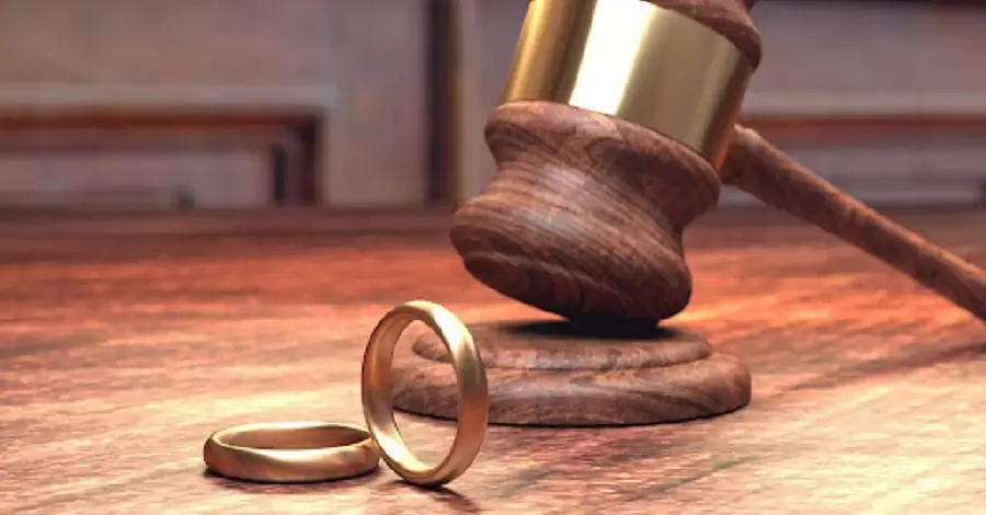 Отмена супружеской неприкосновенности: кто и почему из нардепов решил развестись