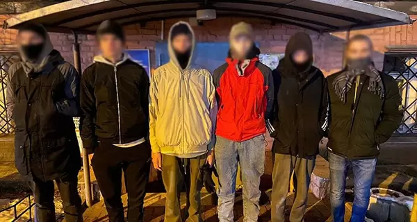 В Киеве разоблачили подростков, которые насмотрелись российского сериала и ограбили парня