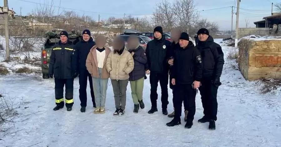 На Одещині всю ніч шукали чотирьох дітей, що загубилися у катакомбах