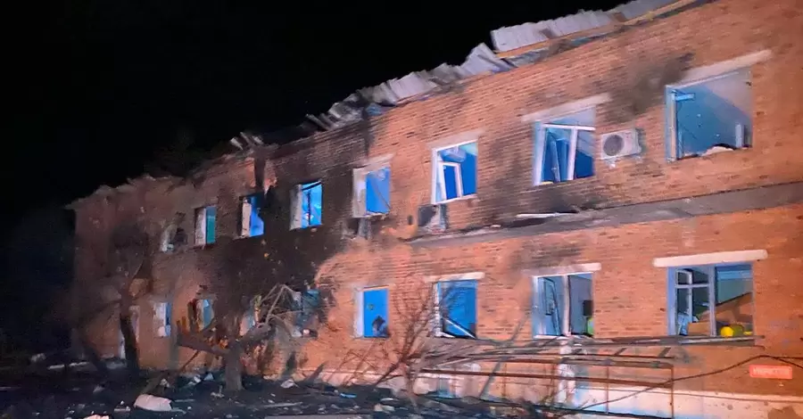 РФ атаковала Харьковщину, авиабомбы попали в больницу