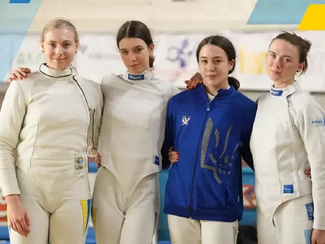 Юниорская сборная Украины выиграла две золотые и одну серебряную медали на чемпионате Европы по фехтованию