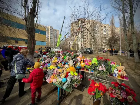Число пострадавших от удара РФ по девятиэтажке в Одессе выросло до 20 человек