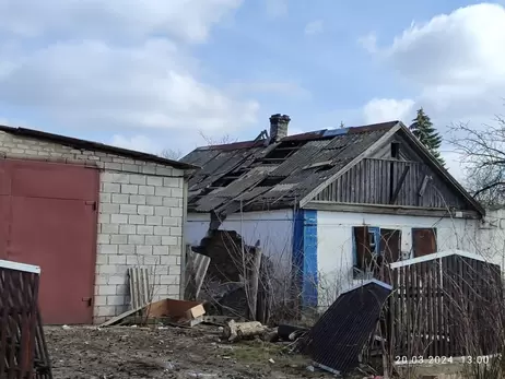 Войска РФ сбросили бомбу на дом под Угледаром - два человека погибли, есть раненая 