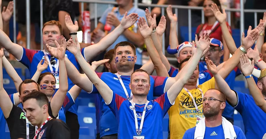 Феномен футбола Исландии: незрячие фанаты на стадионе и пасхальные тренировки для малышей