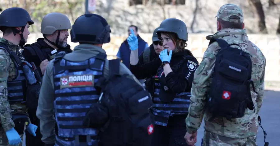 РФ застосовує тактику подвійних ударів, щоб вбити більше людей - МВС звернулося до українців