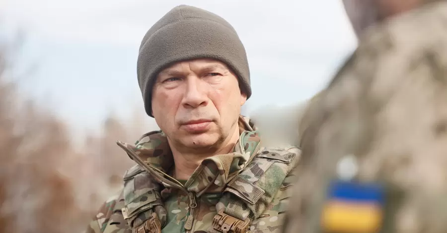 Часов Яр остается под контролем Украины, - главнокомандующий ВСУ Сырский
